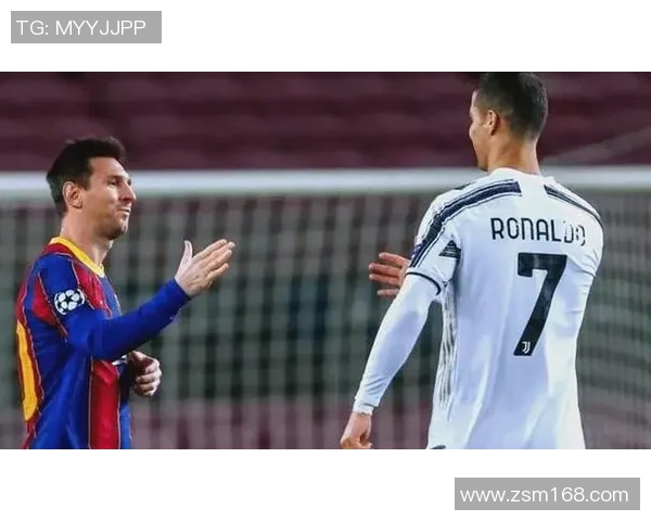 足球球星对抗赛：梅西C罗对决再现赛场焦点对抗和传奇碰撞