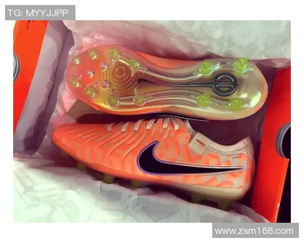 足球鞋穿烂的传奇球星们：从无畏拼搏到鞋底磨损的汗水与荣耀